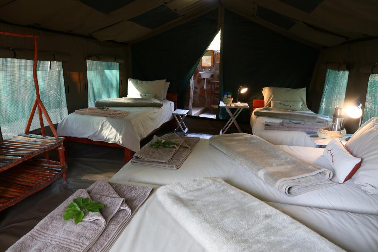 Вілла Epupa Camp Екстер'єр фото